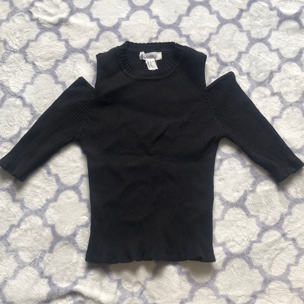 Forever 21 cutout shoulder top